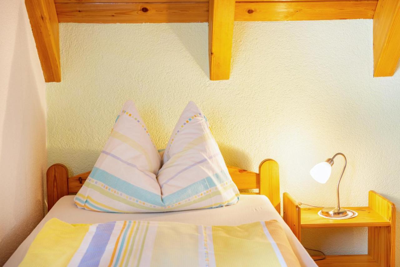 Beutenmuehle Straussenfarm Dach Owingen Esterno foto